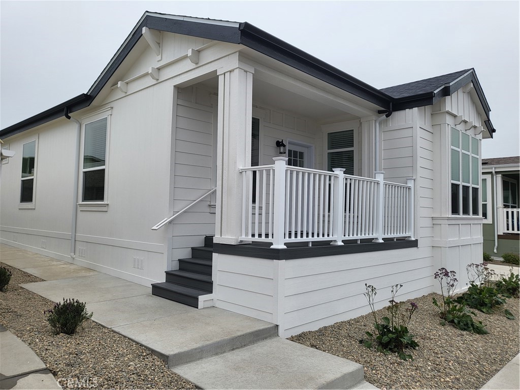 Manufactured In Park for sale at 820 Hacienda Drive, Arroyo Grande CA featuring 3 beds and 2 baths