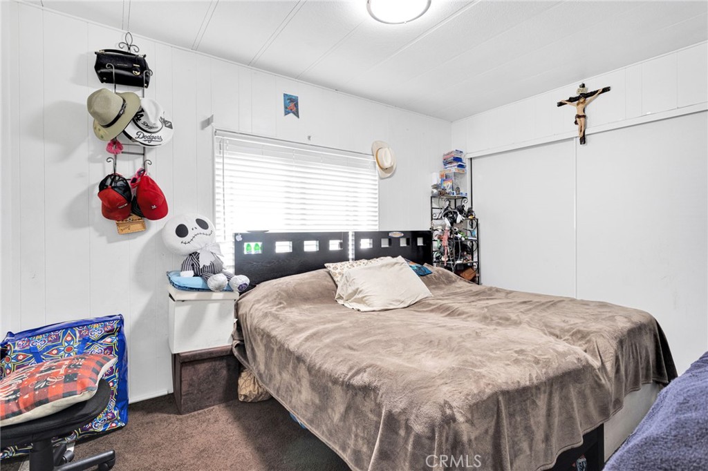 Manufactured In Park for sale at 1414 W Central 34, Brea CA featuring 2 beds and 2 baths