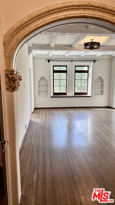 Residential Lease for rent at , West Hollywood CA featuring 1 bed and 1 bath