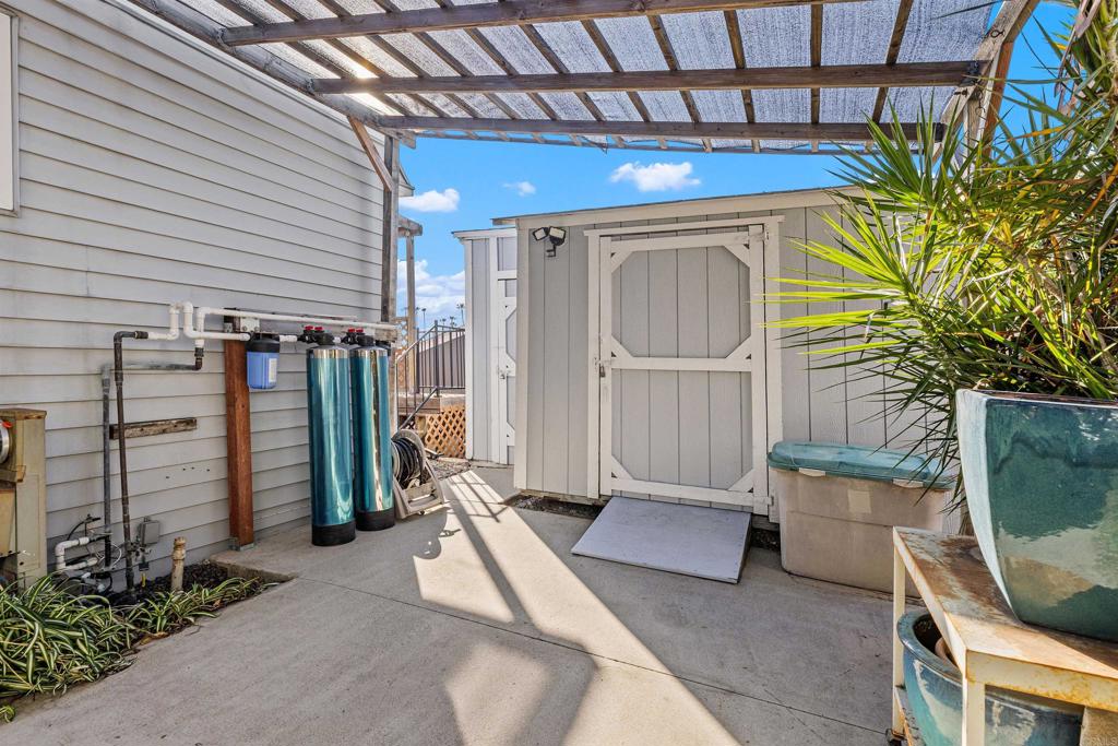 Manufactured In Park for sale at 1600 E Vista Way 23, Vista CA featuring 2 beds and 2 baths