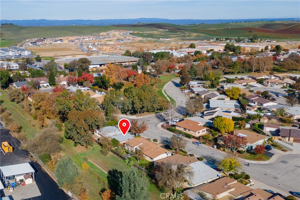 Residential for sale at 1607 Westfield, Paso Robles CA featuring 2 beds and 1 bath