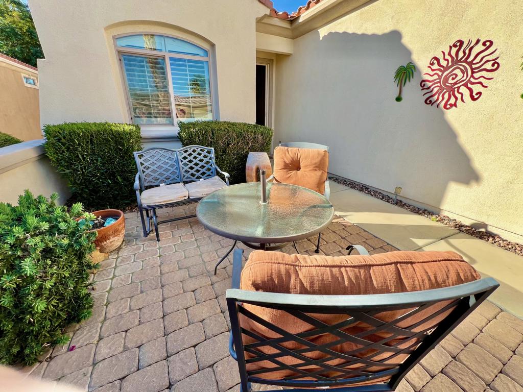 Residential Lease for rent at 40759 Calle Guapo, Indio CA featuring 2 beds and 2 baths