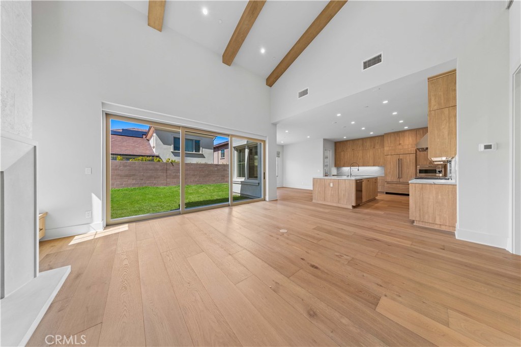 Residential Lease for rent at 233 Pinnacle, Irvine CA featuring 4 beds and 5 baths