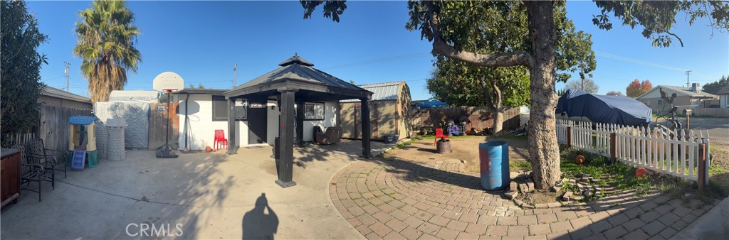 Residential for sale at 1505 Modoc, Modesto CA featuring 3 beds and 1 bath