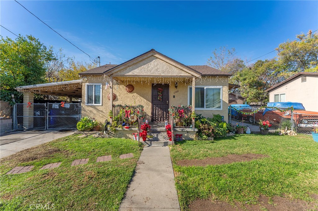 Residential for sale at 1722 Davidson, San Bernardino CA featuring 3 beds and 1 bath