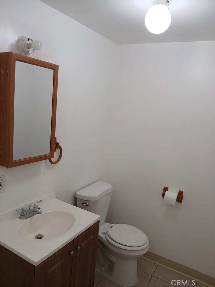 Residential Lease for rent at 4912 Astor, Commerce CA featuring 2 beds and 1 bath