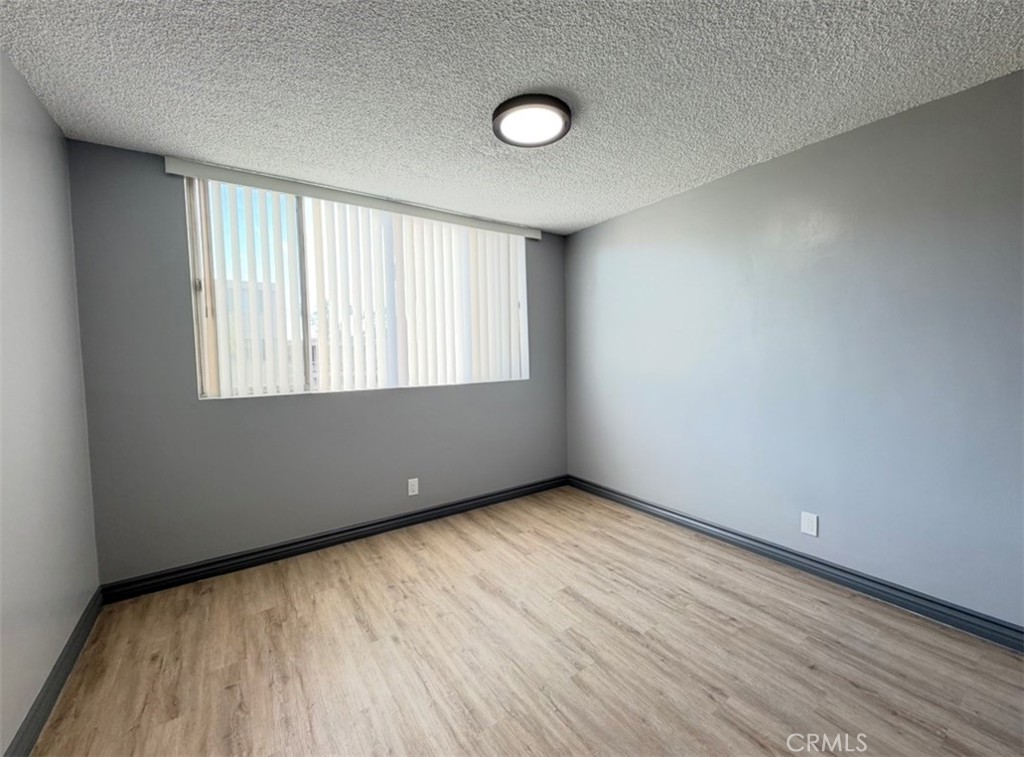 Residential Lease for rent at 6979 Palm Court N242, Riverside CA featuring 3 beds and 2 baths