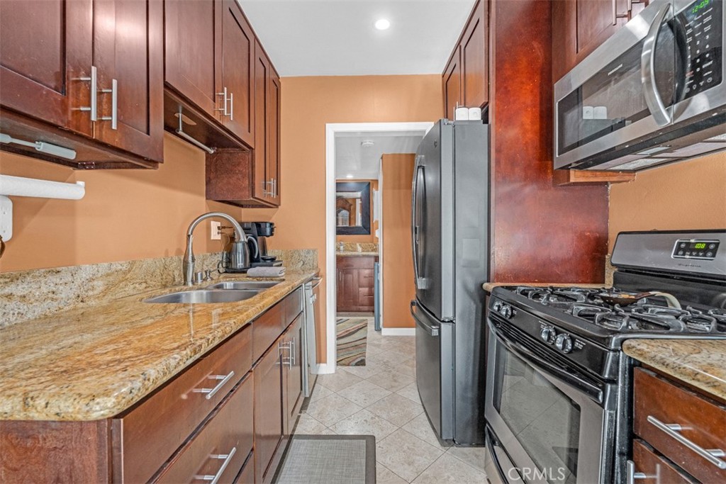 Residential for sale at 1200 W Lambert Road 41, La Habra CA featuring 1 bed and 1 bath