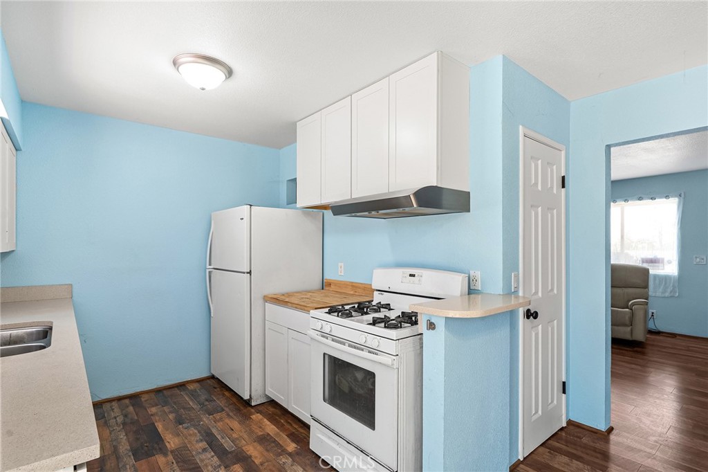 Residential for sale at 6342 Baston Lane, Paradise CA featuring 2 beds and 1 bath