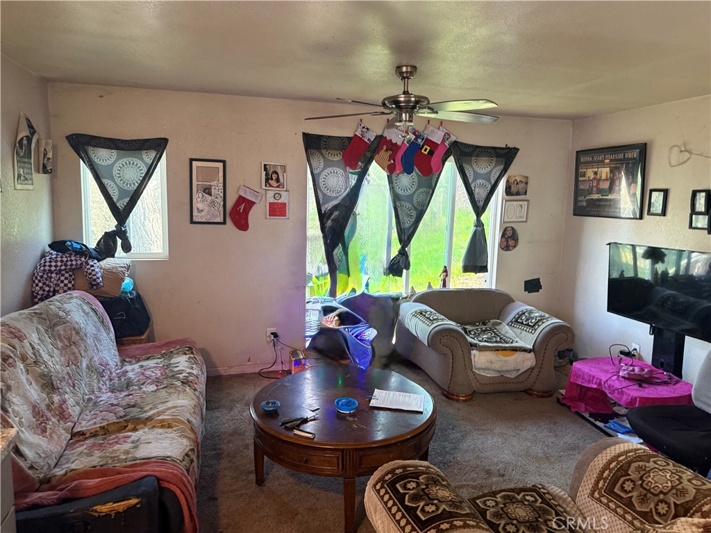 Residential for sale at 13270 Arrowhead, Clearlake CA featuring 3 beds and 1 bath