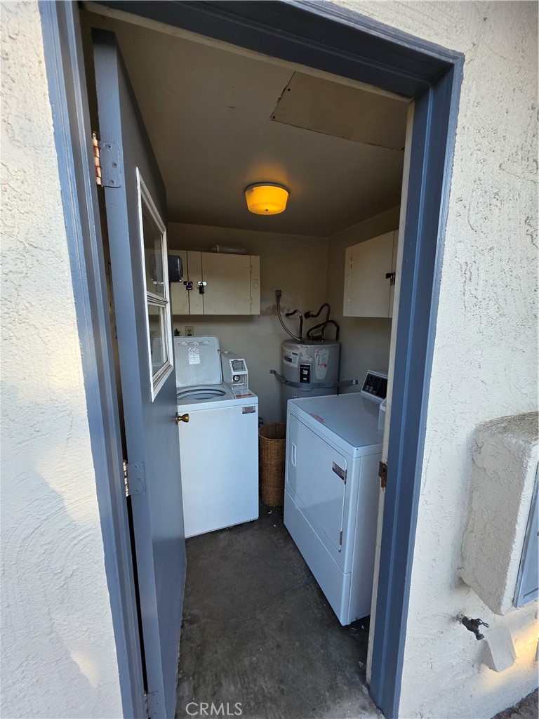 Residential for sale at 1211 Bryce, Ventura CA featuring 2 beds and 1 bath