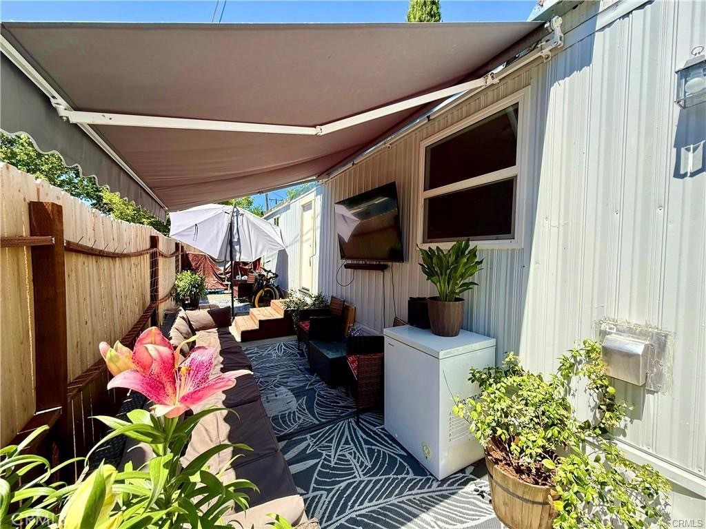 Manufactured In Park for sale at 7665 Cache Creek Way, Clearlake CA featuring 1 bed and 1 bath