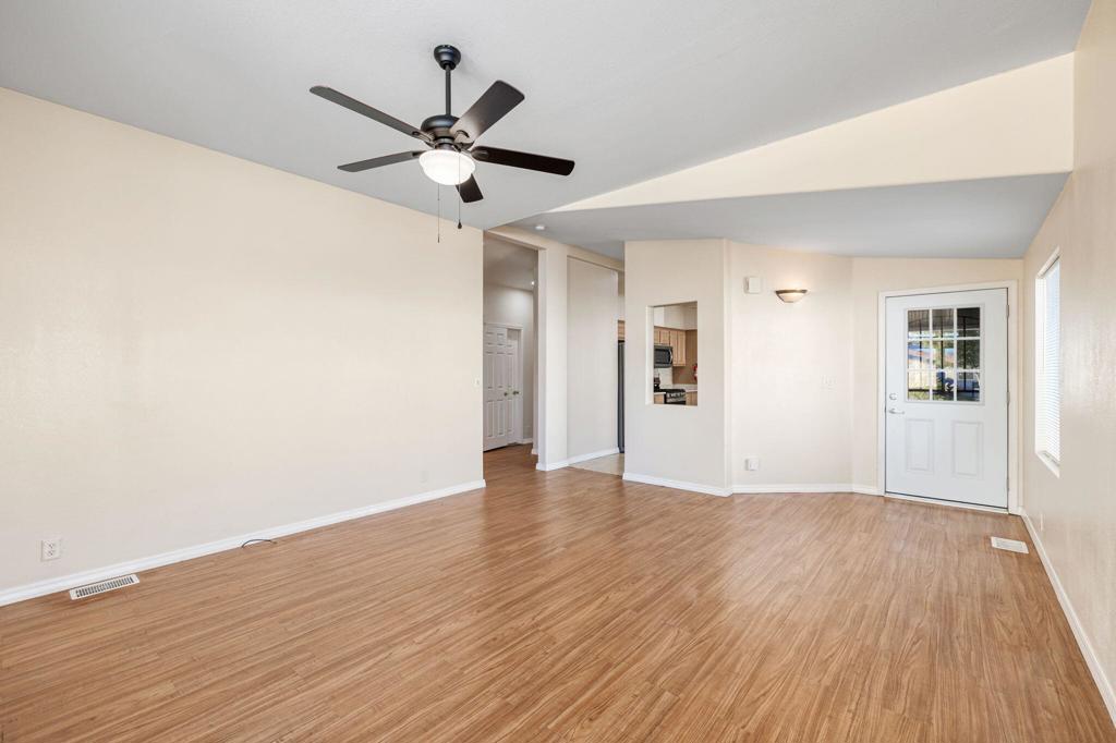 Residential Lease for rent at 15300 Palm Drive 33, Desert Hot Springs CA featuring 2 beds and 2 baths