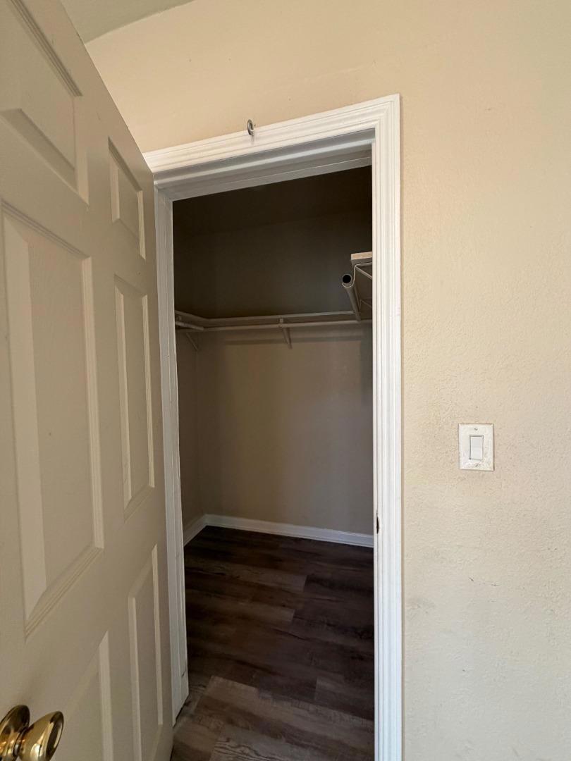 Residential Lease for rent at 661 Clara Street, Oakland CA featuring 3 beds and 1 bath