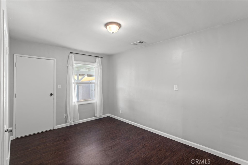 Residential Lease for rent at 3469 Verde Street, Riverside CA featuring 3 beds and 1 bath