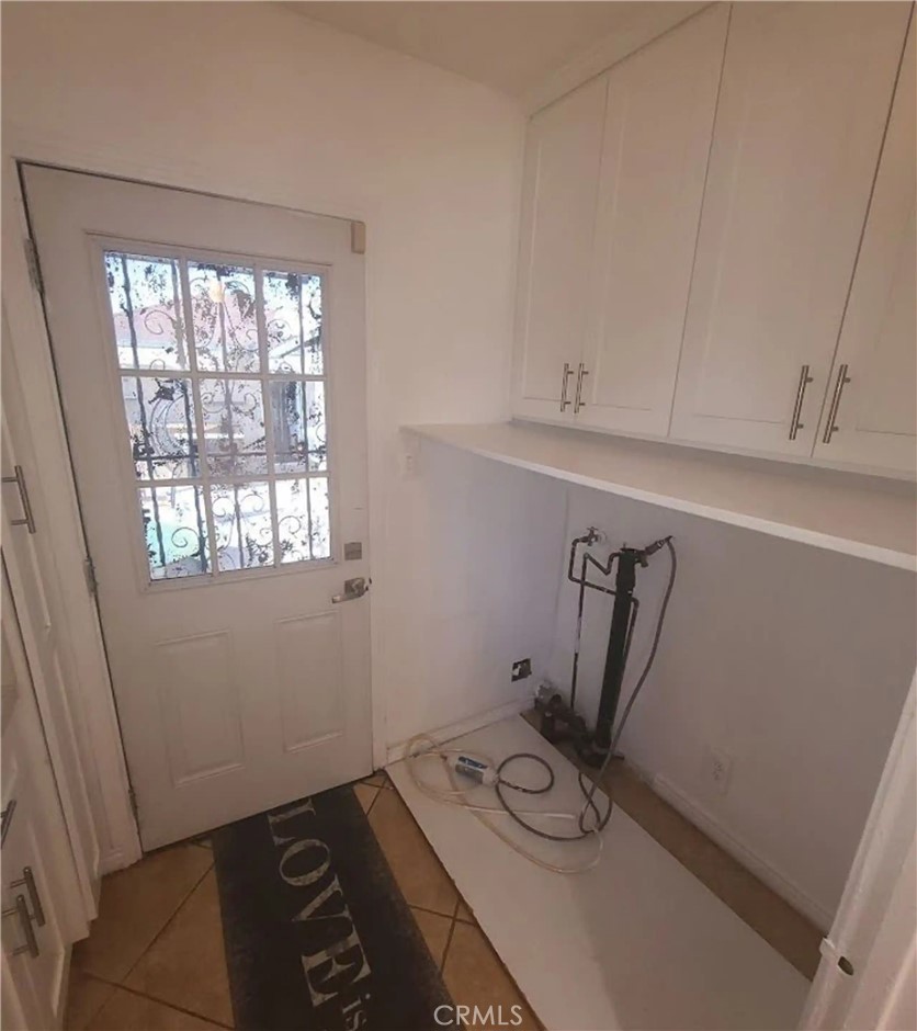Residential Income for sale at 13719 S San Pedro, Los Angeles CA