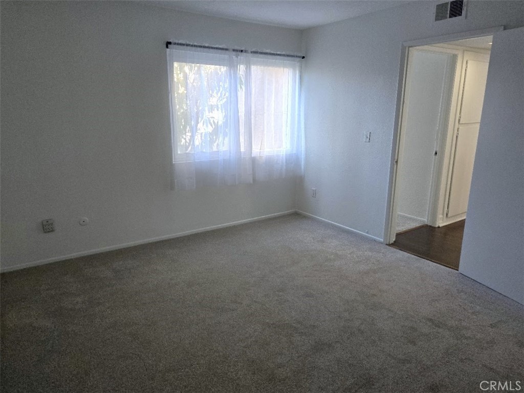 Residential Lease for rent at 1101 W MacArthur Blvd 219, Santa Ana CA featuring 2 beds and 1 bath