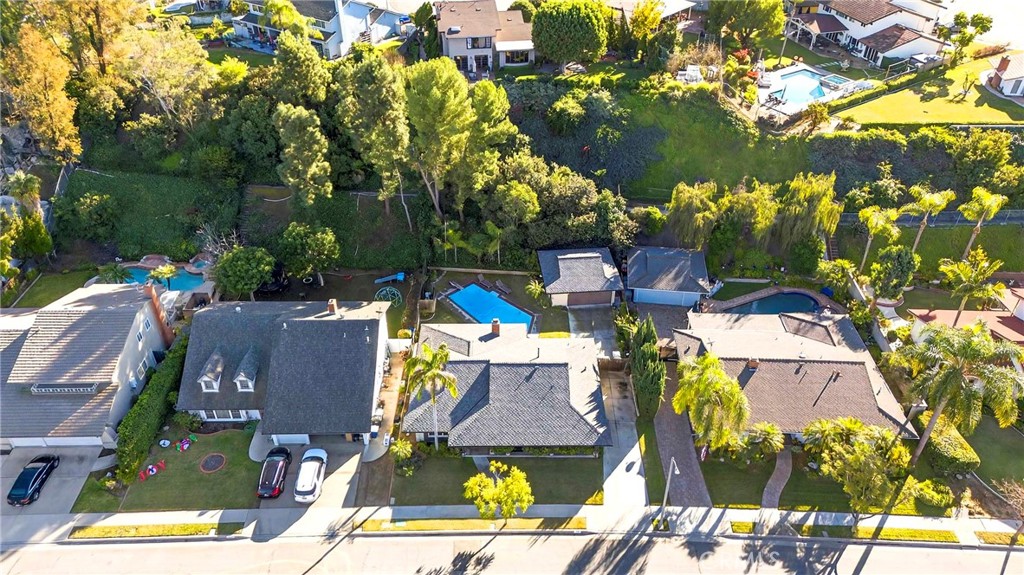 Residential for sale at 550 W. wedgewood, La Habra CA featuring 3 beds and 2 baths