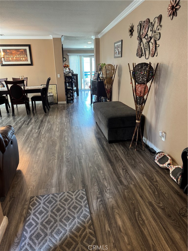 Residential for sale at 45007 Altissimo Way, Lake Elsinore CA featuring 5 beds and 3 baths