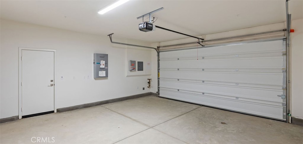 Residential for sale at 3443 East Moonstone Drive, Ontario CA featuring 3 beds and 3 baths