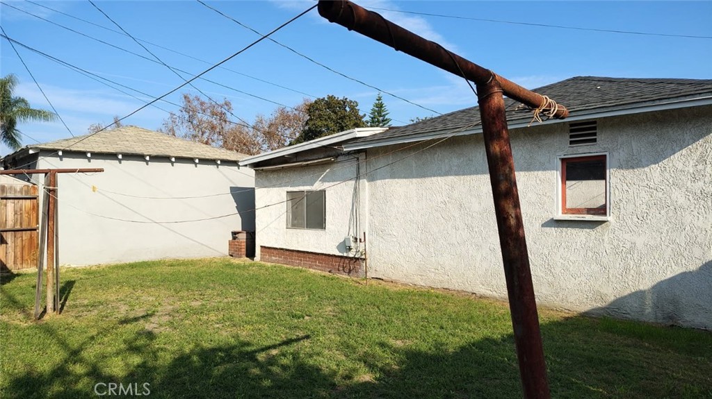 Residential for sale at 10309 Washington Avenue, South Gate CA featuring 2 beds and 1 bath