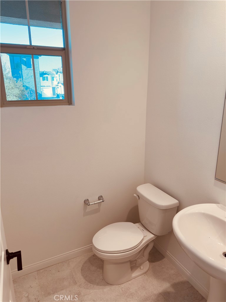 Residential Lease for rent at 4233 S Malagon Privado, Ontario CA featuring 3 beds and 3 baths