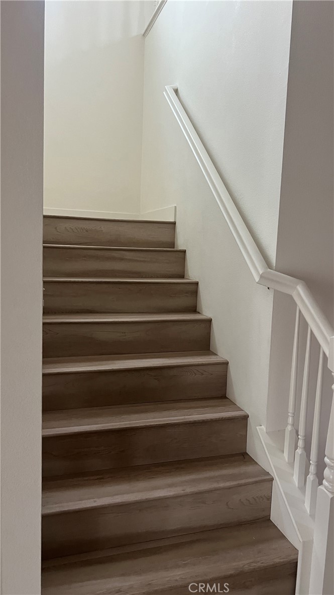 Residential Lease for rent at 20349 Barrel, Riverside CA featuring 5 beds and 4 baths