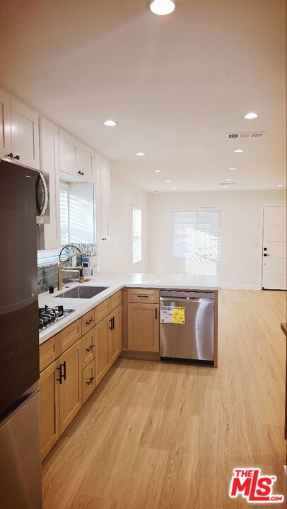 Residential Lease for rent at 1648 W 224th Street, Torrance CA featuring 2 beds and 2 baths