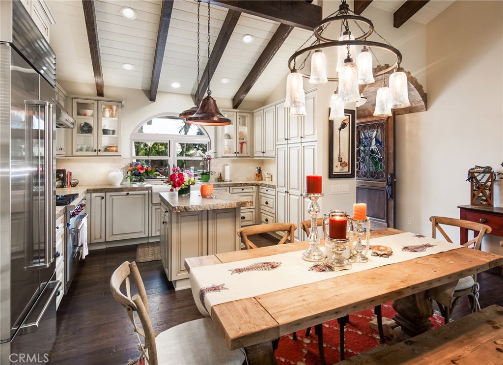 Residential for sale at 23731 Colima Bay, Dana Point CA featuring 2 beds and 2 baths