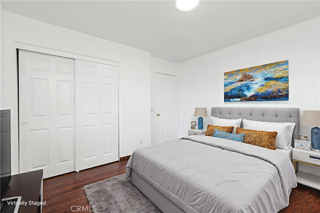 Residential for sale at 284 Hanoverian, Hemet CA featuring 6 beds and 4 baths