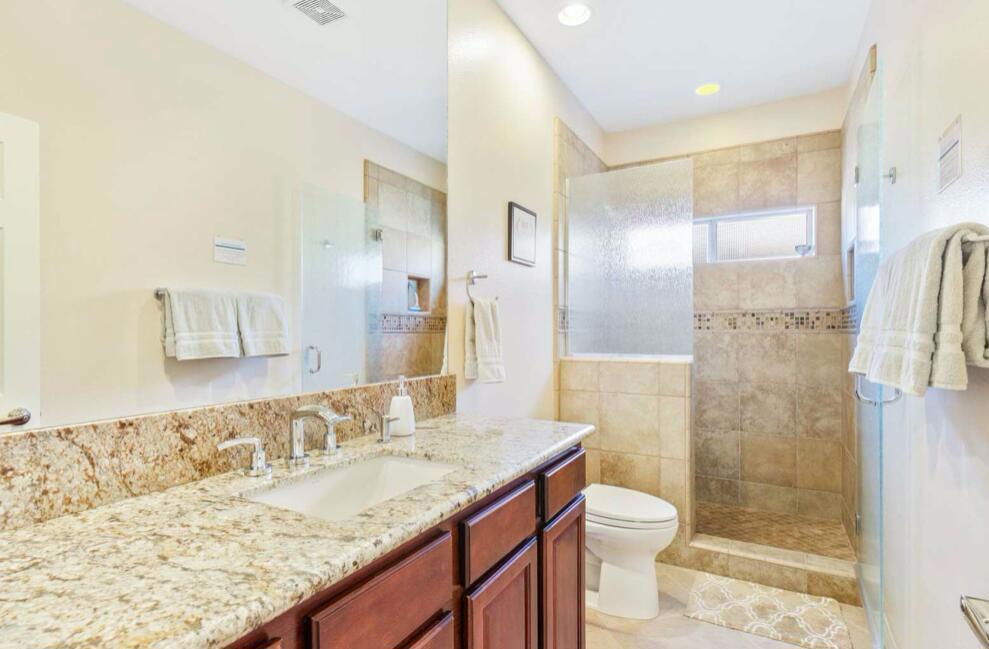 Residential Lease for rent at 162 Saint Thomas Place, Rancho Mirage CA featuring 3 beds and 3 baths