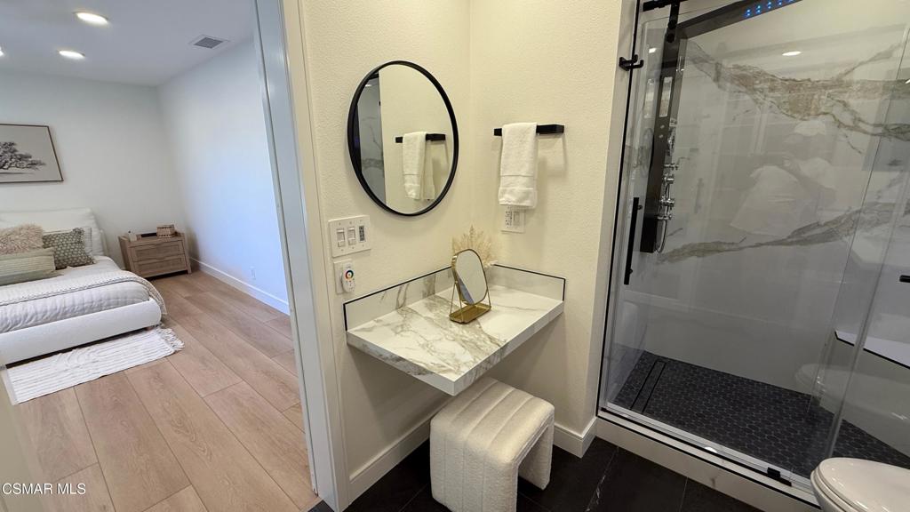 Residential Lease for rent at 3439 Highwood Court 130, Simi Valley CA featuring 2 beds and 2 baths