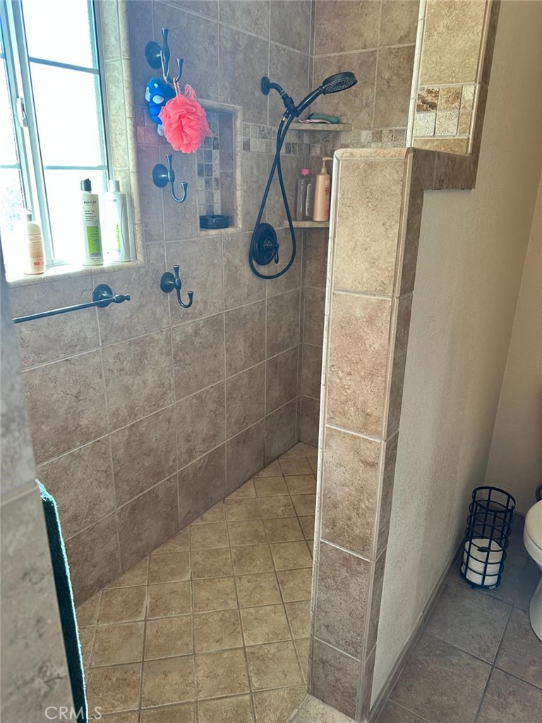 Residential for sale at 14183 Road 24, Madera CA featuring 4 beds and 3 baths