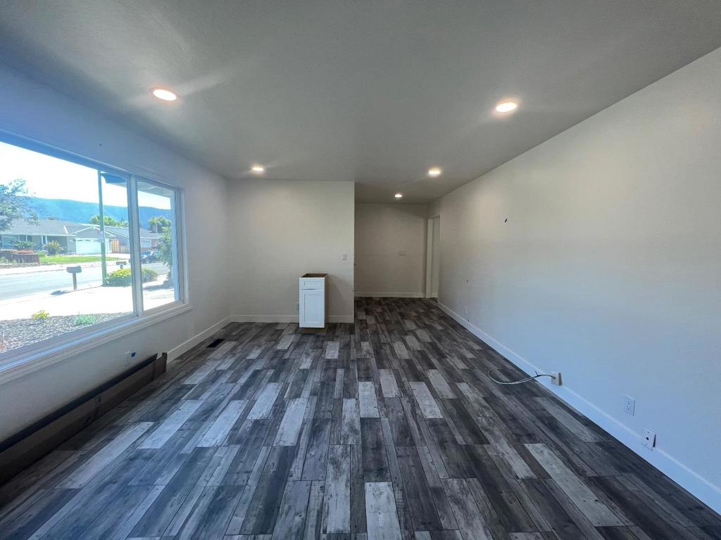 Residential Lease for rent at 1253 Ironbridge Way, San Jose, Santa Clara County CA featuring 4 beds and 2 baths