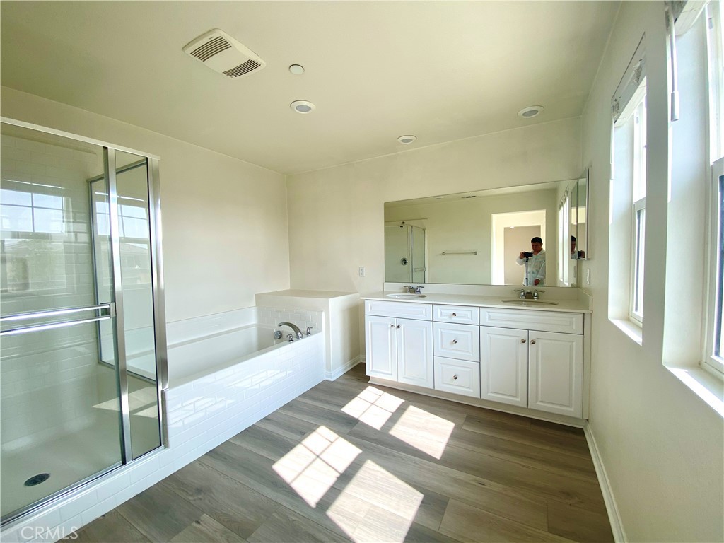 Residential Lease for rent at 4733 S Rogers Way, Ontario CA featuring 5 beds and 3 baths