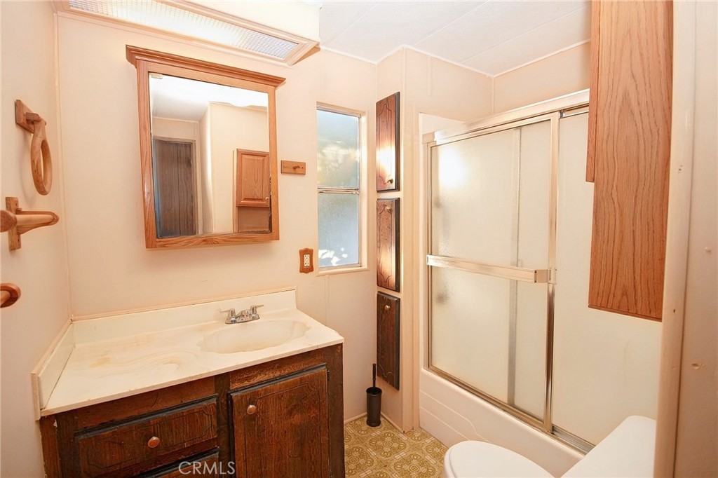 Manufactured In Park for sale at 1155 Pease Rd 24, Yuba City CA featuring 2 beds and 1 bath