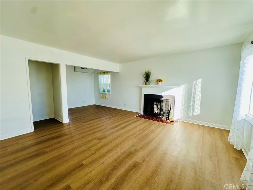 Residential Lease for rent at 17262 Ivy Avenue, Fontana CA featuring 3 beds and 2 baths