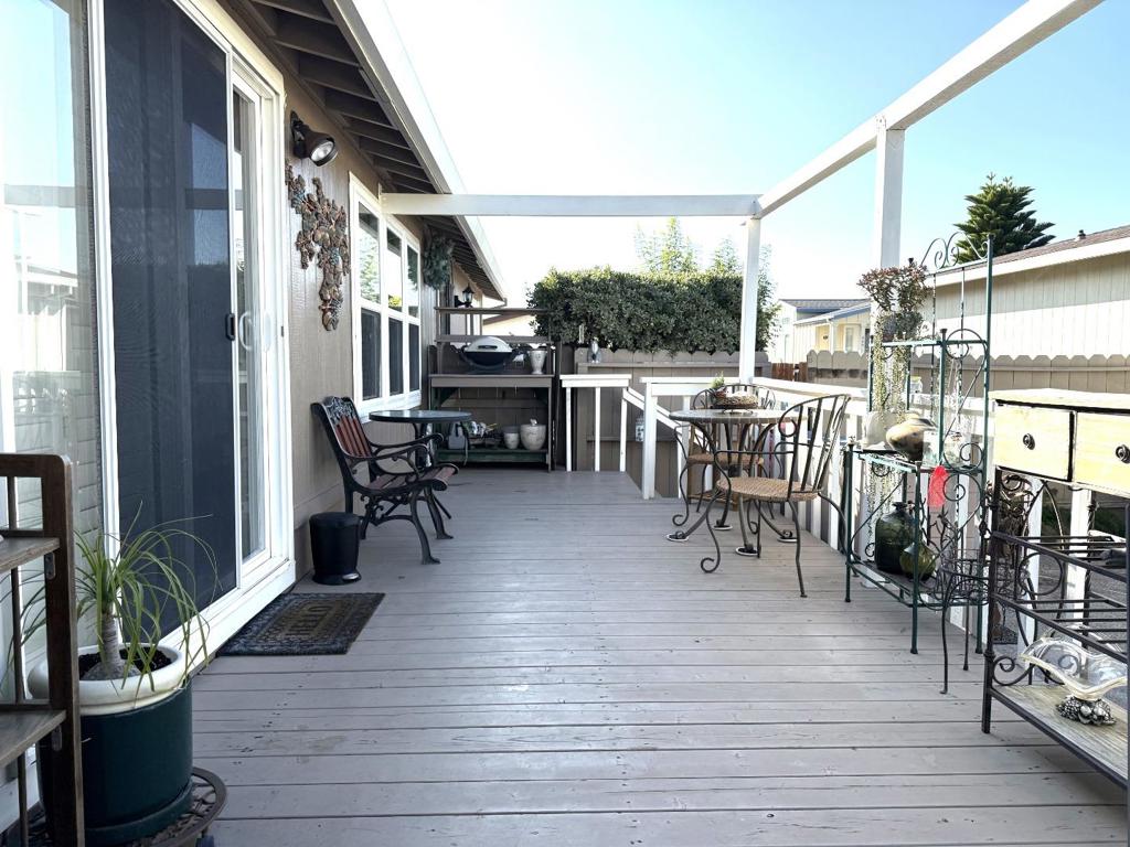 Manufactured In Park for sale at 472 Chateau La Salle Drive, San Jose CA featuring 2 beds and 2 baths