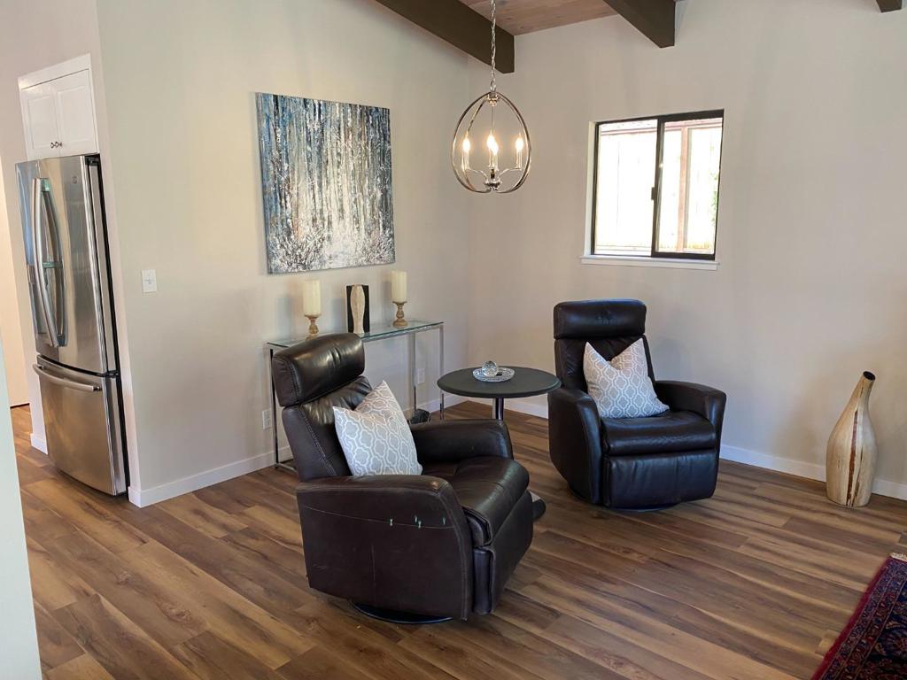 Residential Lease for rent at 121 Degas Road, Portola Valley CA featuring 3 beds and 3 baths