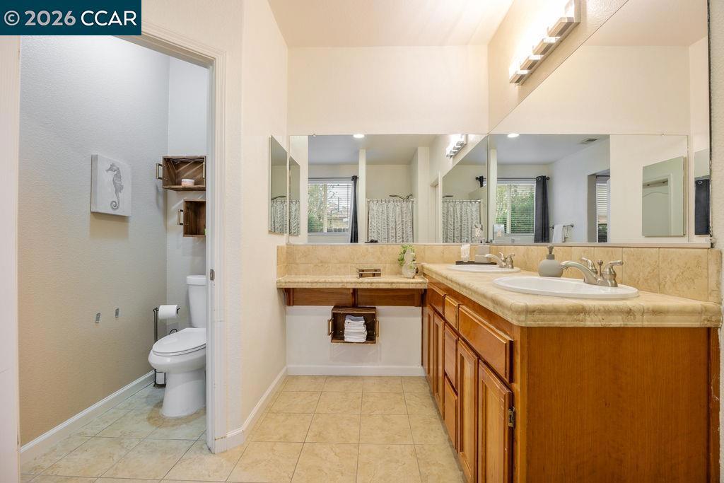 Residential for sale at 1954 Canyon Oaks Cir, Pittsburg CA featuring 4 beds and 2 baths