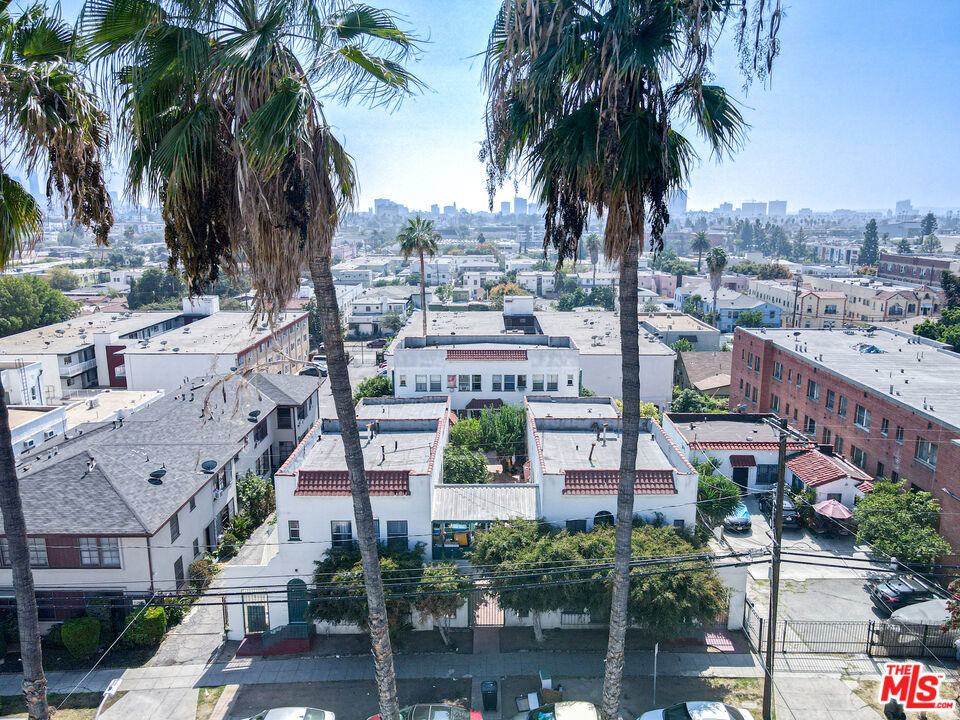 Residential Income for sale at 4520 Willow Brook Avenue, Los Angeles CA featuring 12 beds and 12 baths