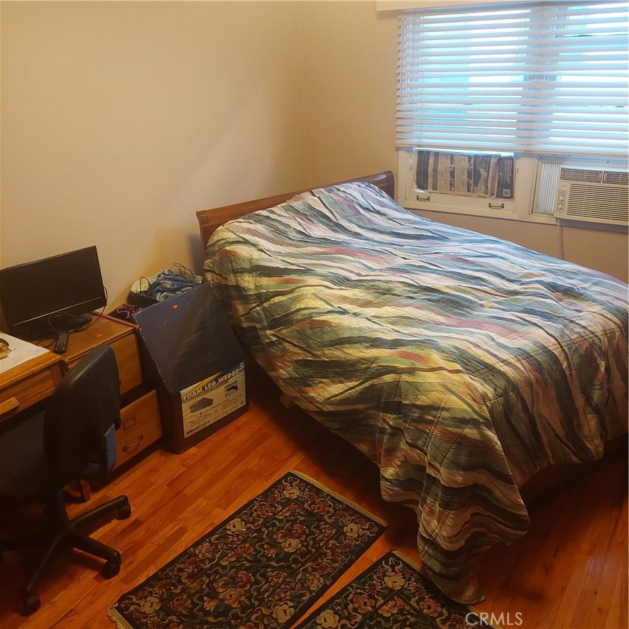 Residential for sale at 1720 E 2nd, Long Beach CA featuring 1 bed and 1 bath