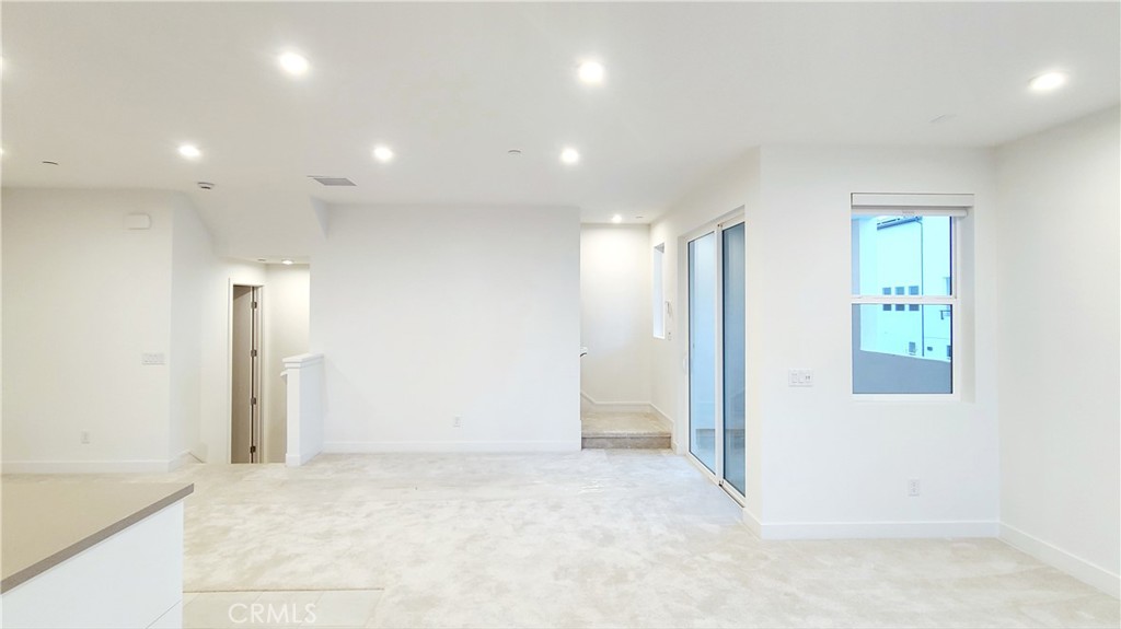 Residential Lease for rent at 2502 Everly Ct, San Diego CA featuring 3 beds and 3 baths