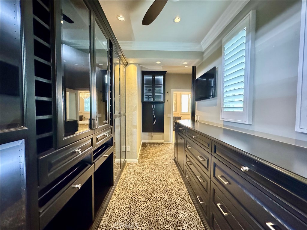 Residential Lease for rent at 19 Momento, Irvine CA featuring 5 beds and 5 baths