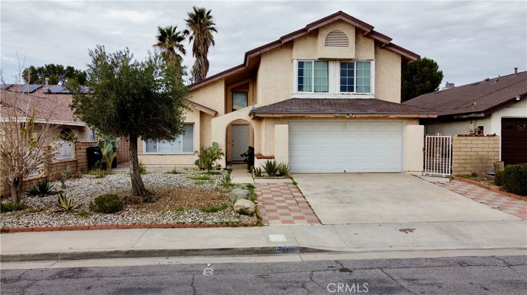 Residential for sale at 2509 Joshua Hills, Palmdale CA featuring 3 beds and 3 baths
