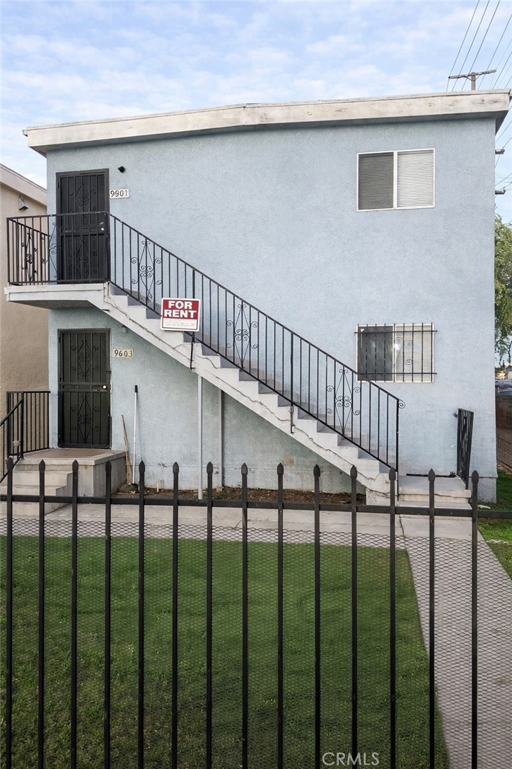 Residential for sale at 9601 Avalon, Los Angeles CA featuring 6 beds and 2 baths