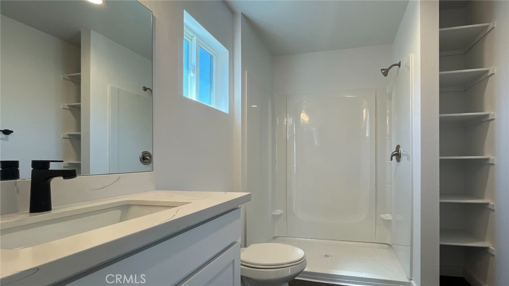 Residential Lease for rent at 73449 Desert Trail #5, 29 Palms CA featuring 1 bed and 1 bath