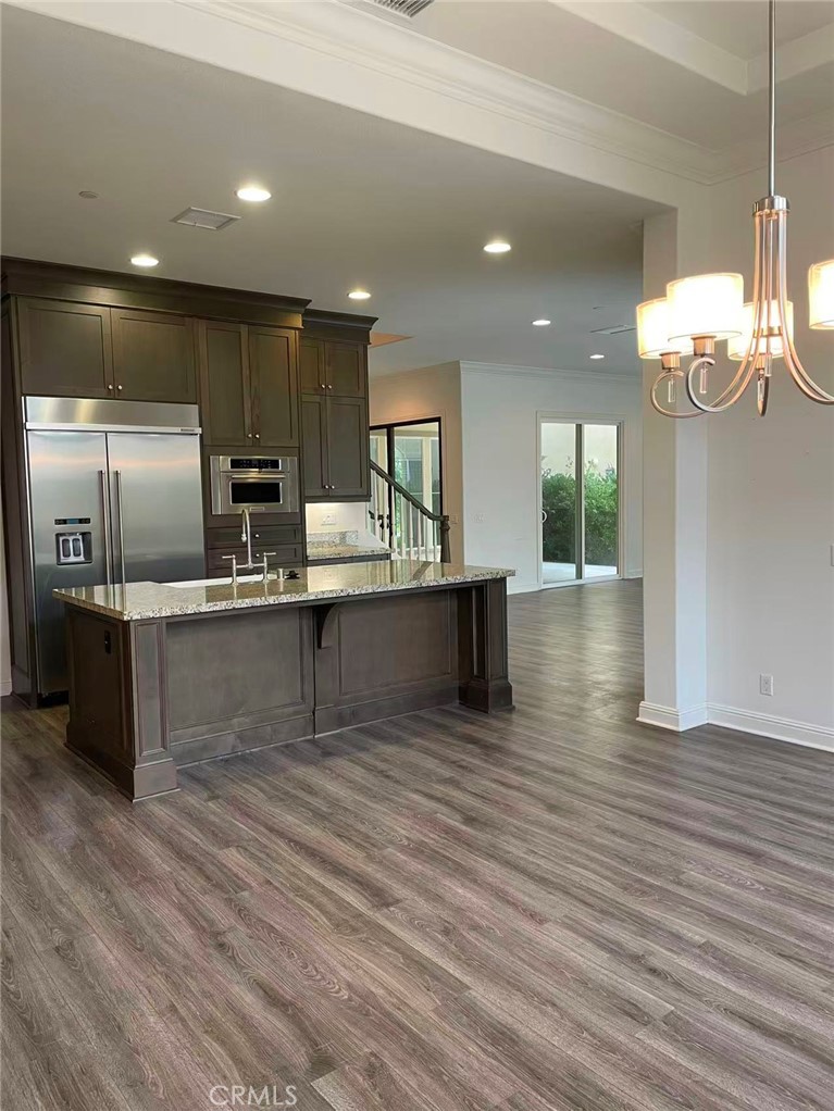 Residential Lease for rent at 31 Swift, Lake Forest CA featuring 4 beds and 5 baths