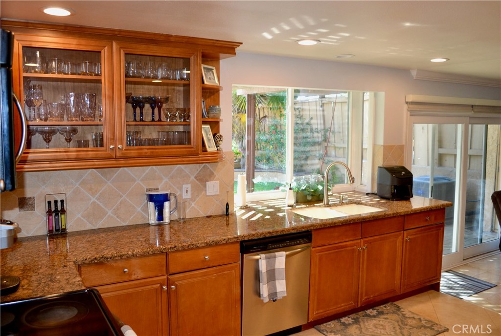 Residential Lease for rent at 25911 El Segundo Street, Laguna Hills CA featuring 4 beds and 3 baths