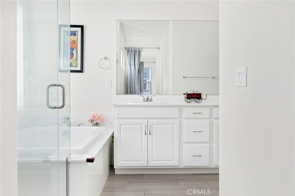 Residential for sale at 32059 Radiant, Temecula CA featuring 3 beds and 3 baths